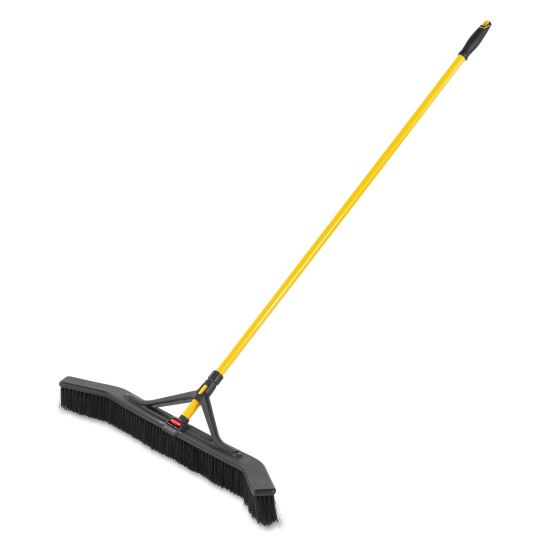 Rubbermaid® Commercial Maximizer™ Push-to-Center Broom1