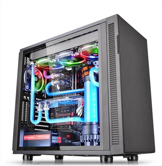 Thermaltake Suppressor F31 Tempered Glass Edition Midi Tower Black1