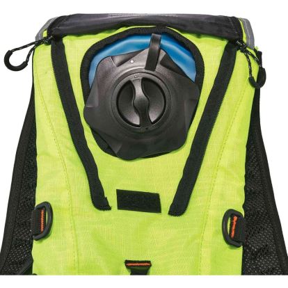 Chill-Its 5156 Premium Low Profile Hydration Pack1