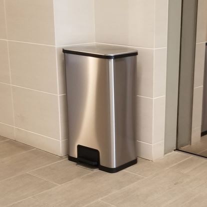 HLS Commercial AirStep Stainless Steel Step Trash Can1
