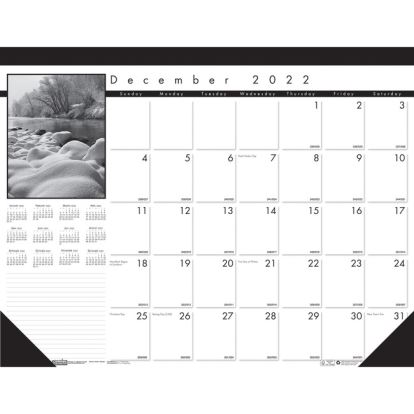 House of Doolittle Black and White Calendar Desk Pads1