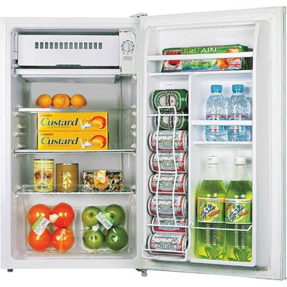 Lorell 3.2 cubic foot Compact Refrigerator1