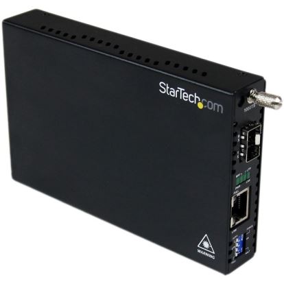 StarTech.com Gigabit Ethernet Fiber Media Converter with Open SFP Slot1