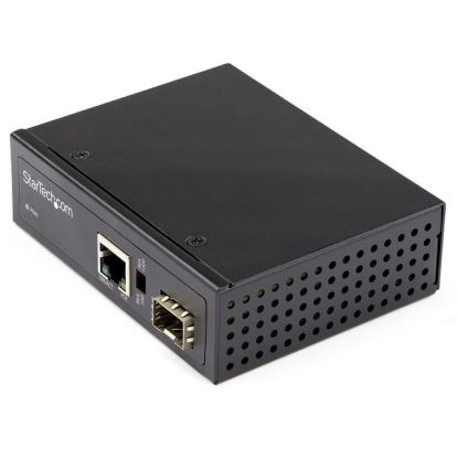 StarTech.com PoE+ Industrial Fiber to Ethernet Media Converter 60W - SFP to RJ45 - SM/MM Fiber to Gigabit Copper IP-301
