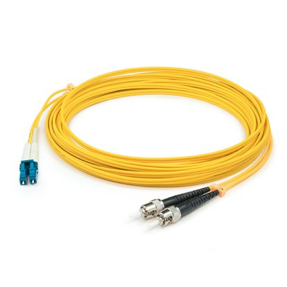 AddOn Networks ADD-ST-LC-1M5OM4-YW fiber optic cable 39.4" (1 m) 2x LC 2x ST LOMM OM4 Yellow1