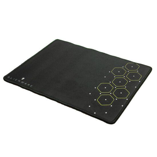 Mobile Edge Alienware Gaming Dot Hex Gaming mouse pad Black1